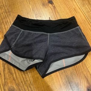 Lululemon speed up 2.5 shorts. Size 2